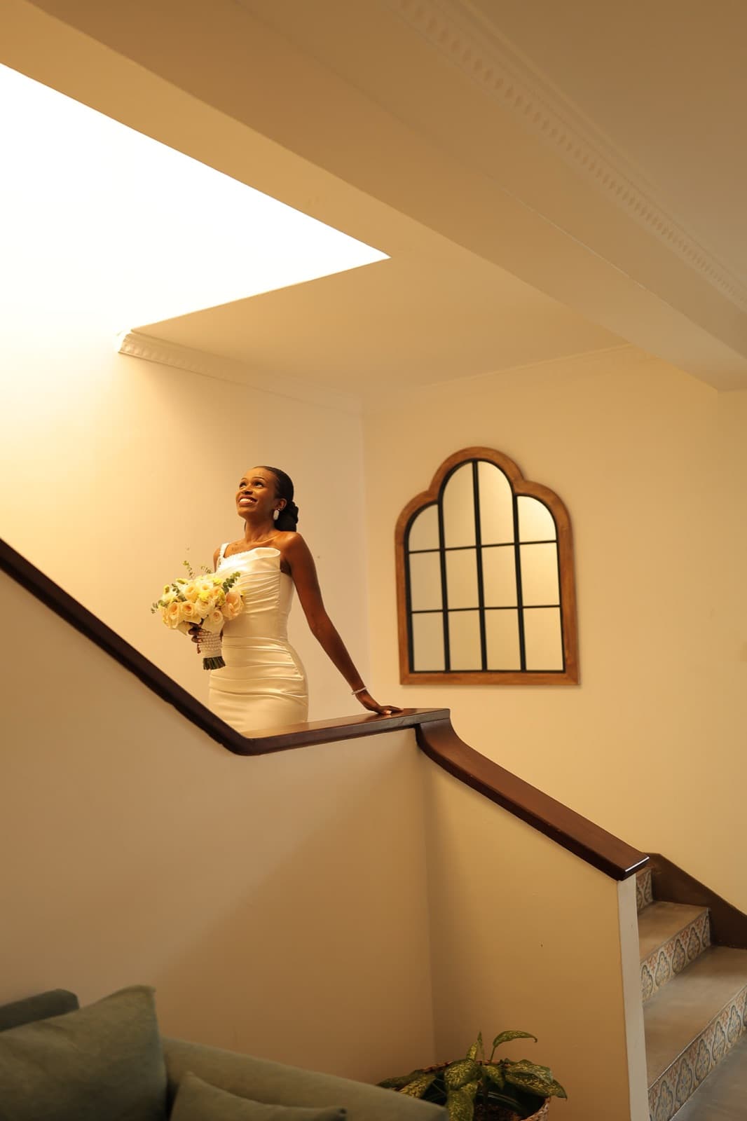 Colorful Chandelier Reception — photo 4