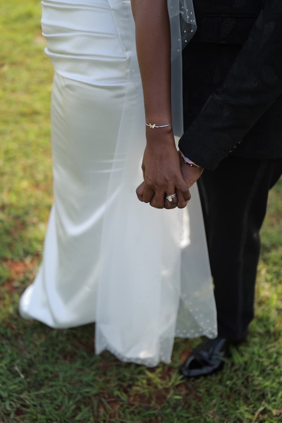 Colorful Chandelier Reception — photo 24
